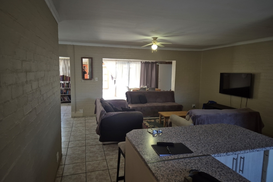 4 Bedroom Property for Sale in Onverwacht Western Cape